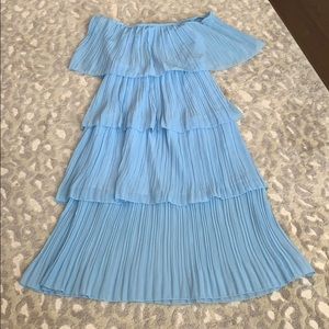 Accordion pleated off the shoulder midi dress